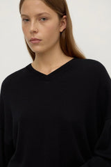 Mira V-Neck Sweater | Black