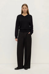 Mira V-Neck Sweater | Black