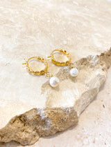 Vintage Pearl Drop Earrings | Gold